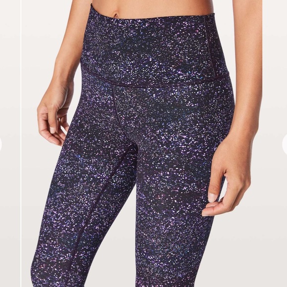 Pants - Lululemon Wunder Under Crop (Hi-Rise) 21"
In Crystalline Multi